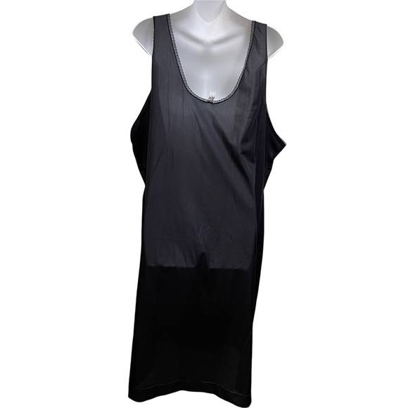 VINTAGE 90's VANDIORA BLACK FULL SLIP V-NECKLINE SHEER LACE STYLE 1327 - Picture 12 of 13